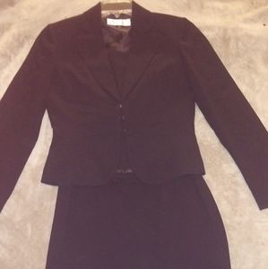 Women's Skirt suit